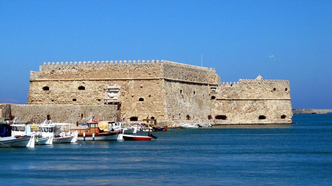 Center In Great Location * Heraklion (Crete)